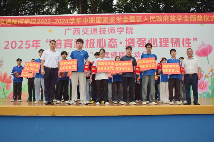 1747647273896084853.jpg 2.jpg