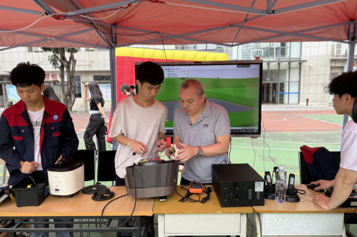 1748596282605094204.png 1.png