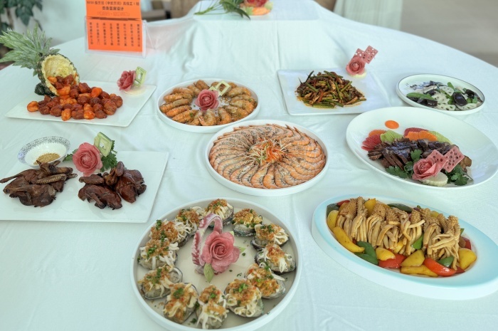 1751588717952097475.jpg 2.jpg