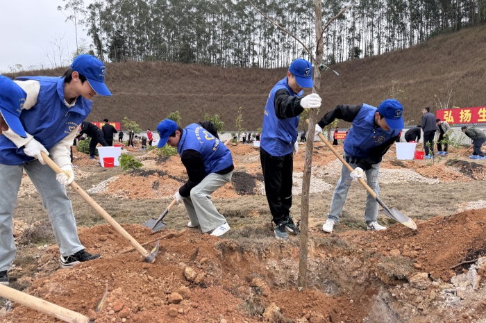 25年植樹（shù）活動 (2)_副本.jpg