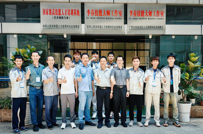 1745486754732065393.jpg 4月份(fèn)越南提升班圓滿結束1_副本.jpg