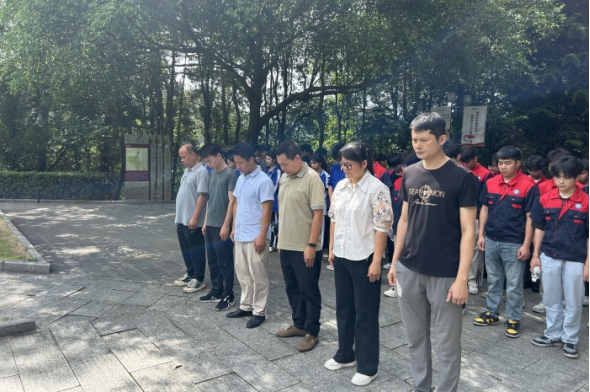 1748566422240036534.png 1748566422240036534.png